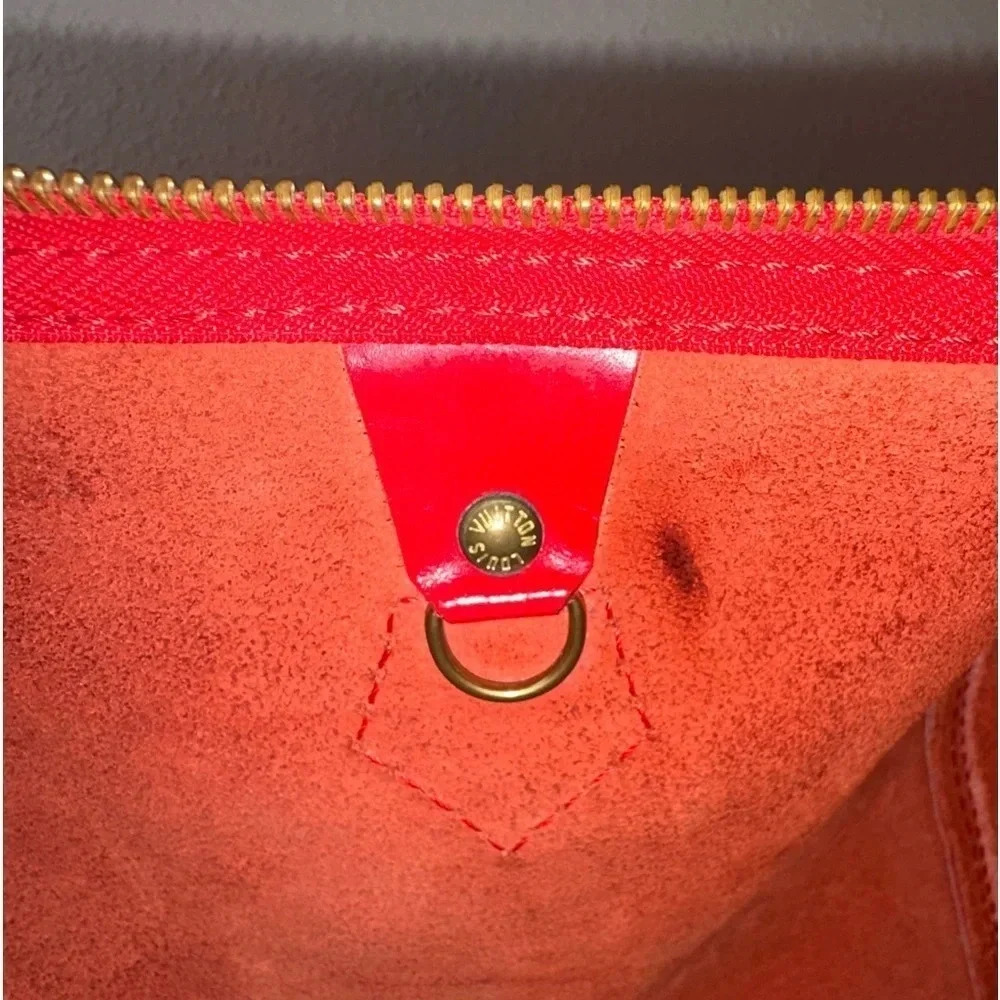 Authentic Red Epi Louis Vuitton Speedy 30‎ - Picture 13 of 16